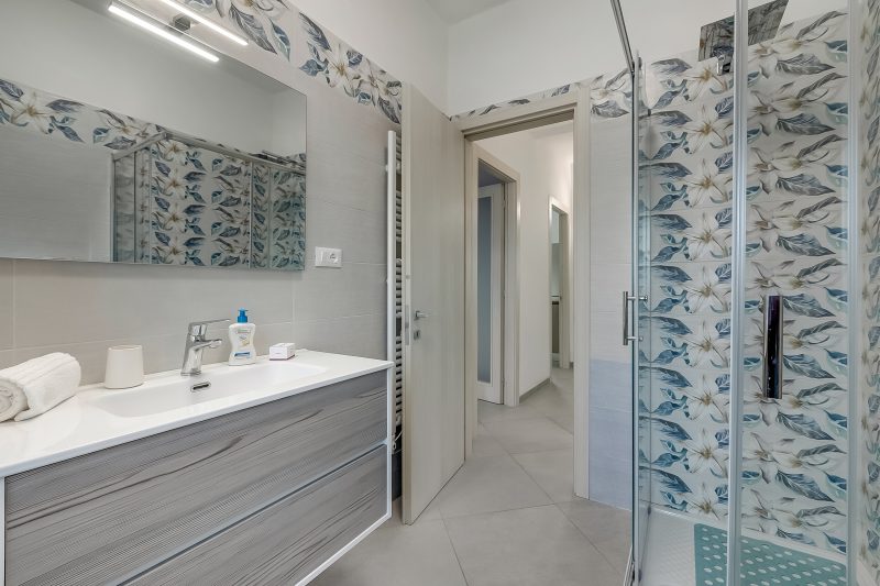 Casa Nadia 1.2 Km from Sea with Terrace & Parking
