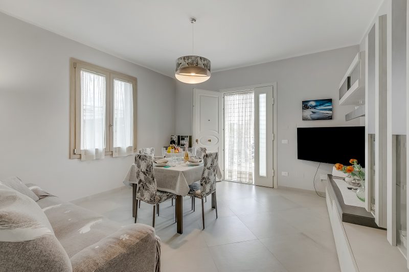 Casa Nadia 1.2 Km from Sea with Terrace & Parking