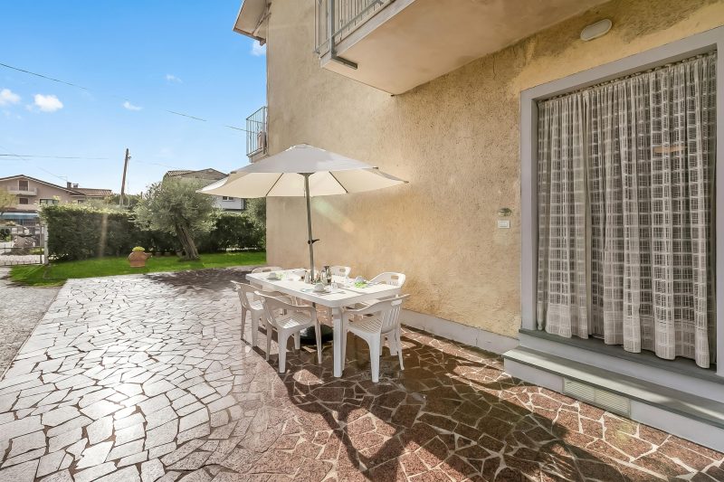 Casa Nadia 1.2 Km from Sea with Terrace & Parking