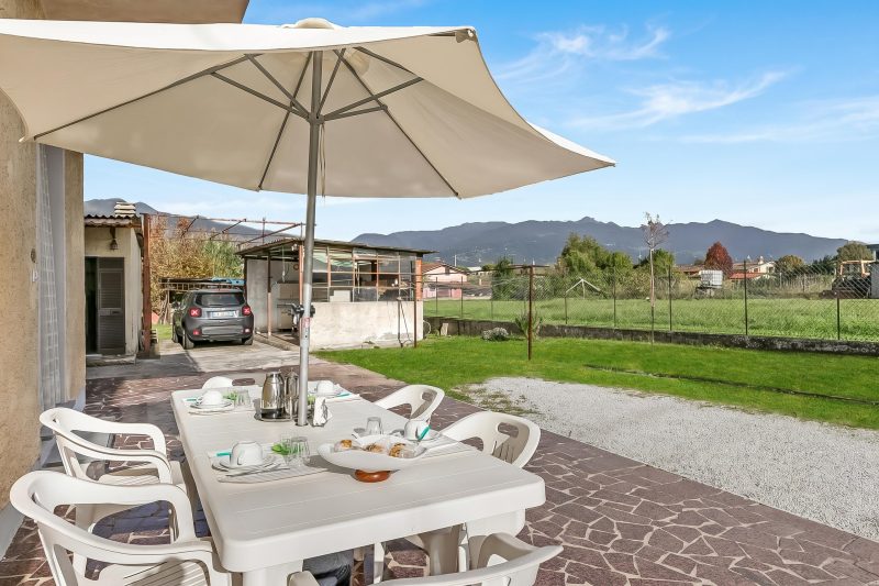 Casa Nadia 1.2 Km from Sea with Terrace & Parking