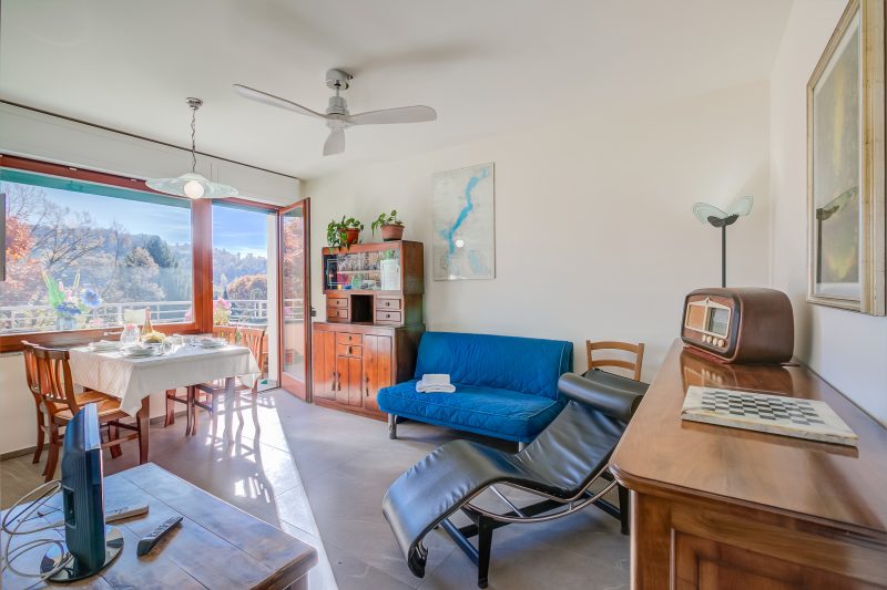 Appartamento Residenza Chiara: Sunny Balcony and Mountain View