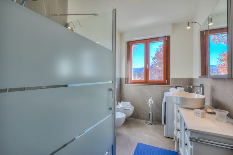 Appartamento Residenza Chiara: Sunny Balcony and Mountain View