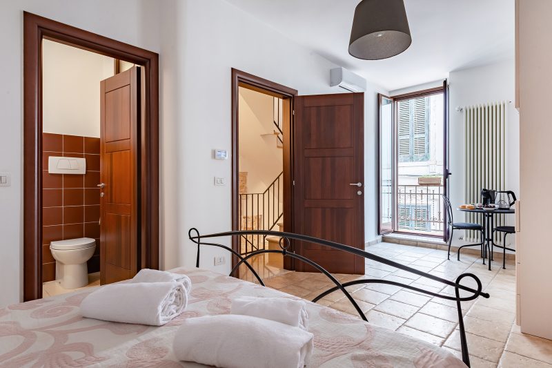 Helios Room 2