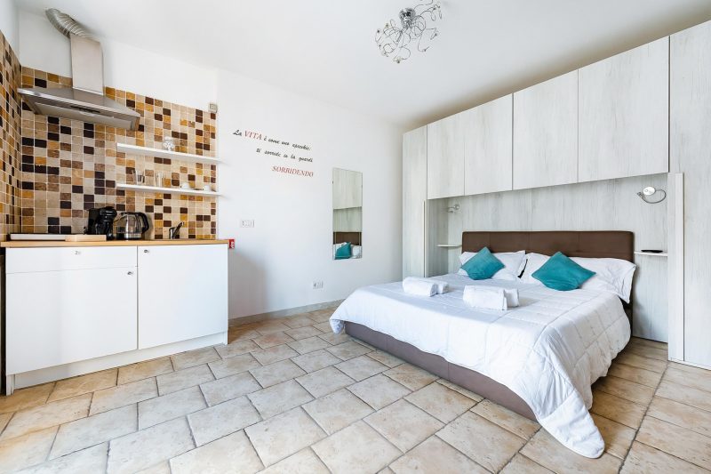 Helios Room 3