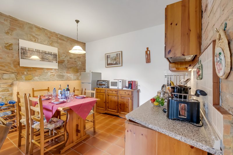 Apartment Ciclamino Shared Pool & Activities in Tuscany