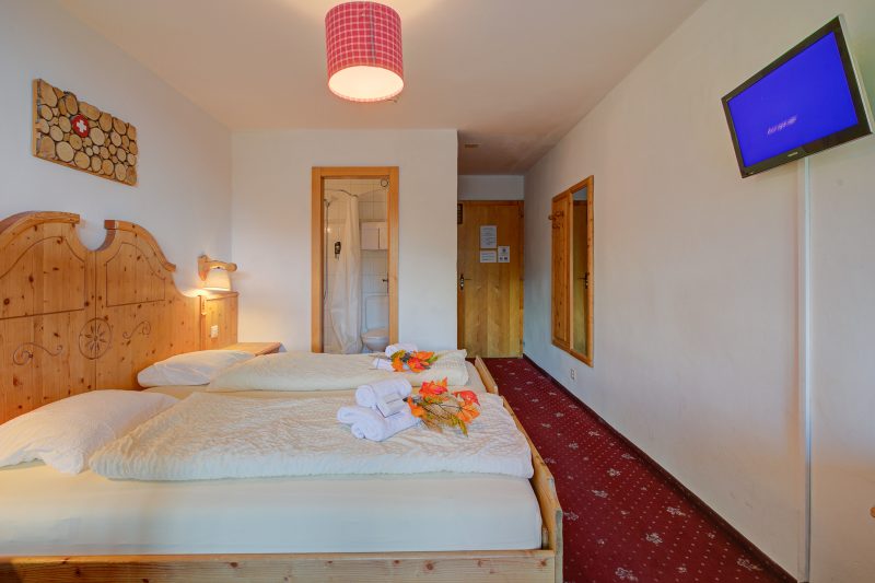 Family Rooms With Balcony