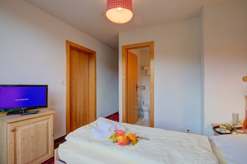 Single Rooms