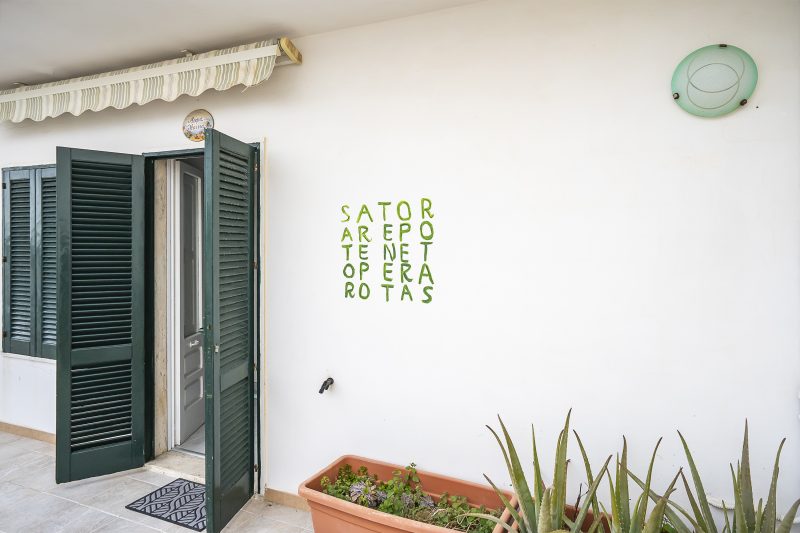 Riva Di Mare Apartment with Balcony Near The Sea