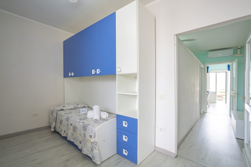Riva Di Mare Apartment with Balcony Near The Sea