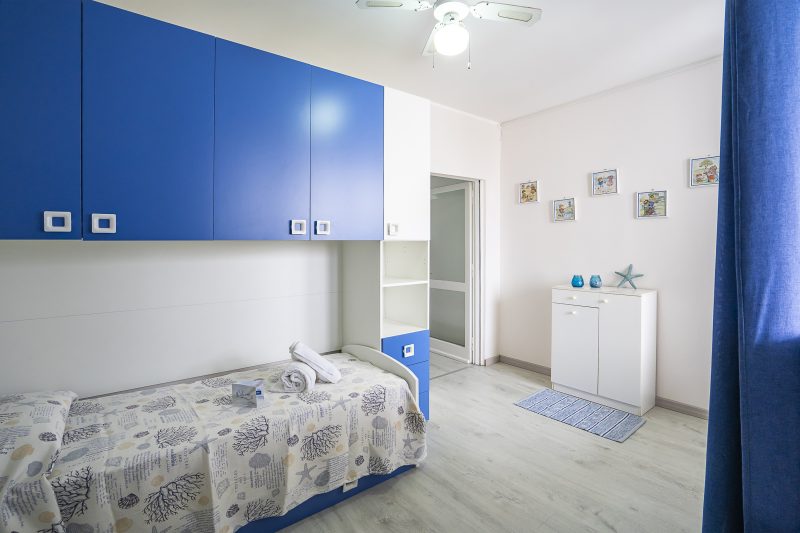 Riva Di Mare Apartment with Balcony Near The Sea