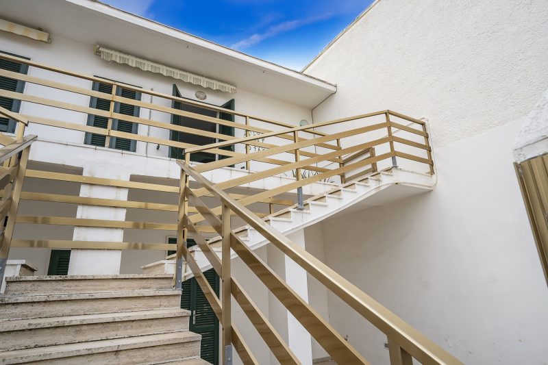 Riva Di Mare Apartment with Balcony Near The Sea
