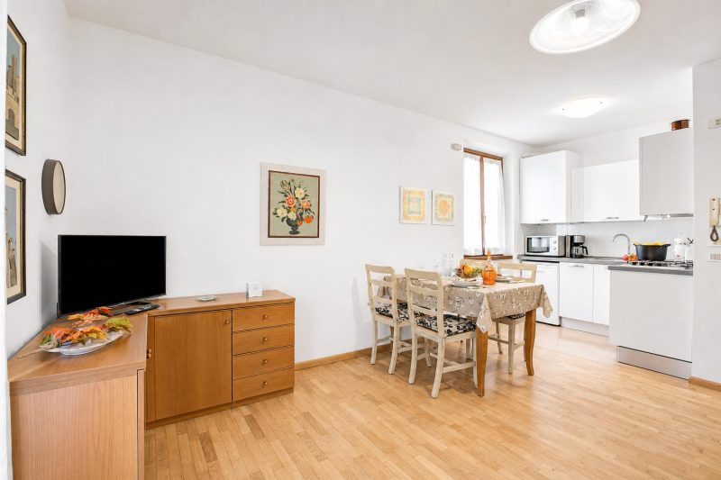 Ardaro 1 - Riva del Garda Apartment with 2 Balconies