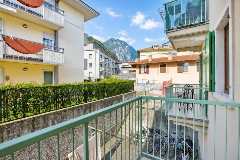 Ardaro 1 - Riva del Garda Apartment with 2 Balconies