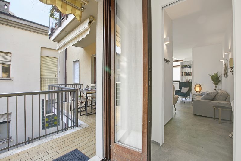 Quiet Oasis In Riva Heart with Balcony Dining