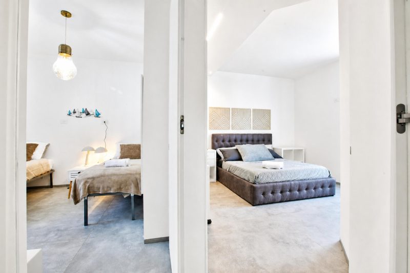 Quiet Oasis In Riva Heart with Balcony Dining
