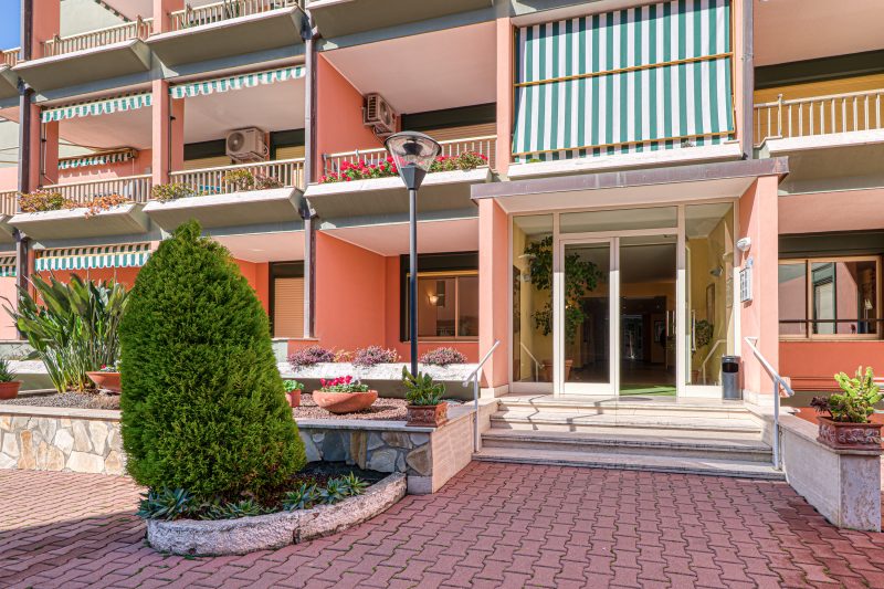 Imperiale Residence Bilocale with Terrace and A/C