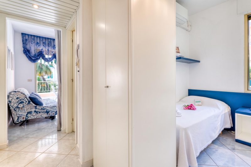 Imperiale Residence Bilocale with Terrace and A/C