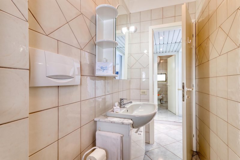 Imperiale Residence Bilocale with Terrace and A/C