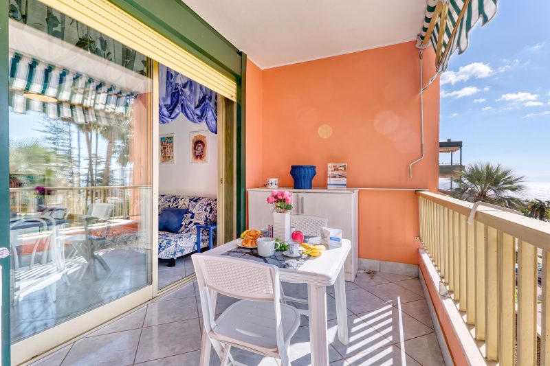 Imperiale Residence Bilocale with Terrace and A/C