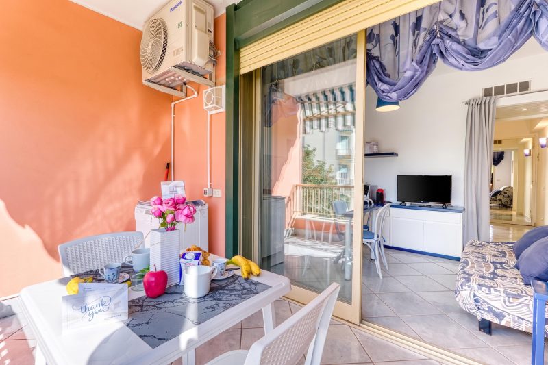 Imperiale Residence Bilocale with Terrace and A/C
