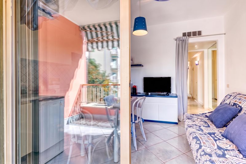 Imperiale Residence Bilocale with Terrace and A/C