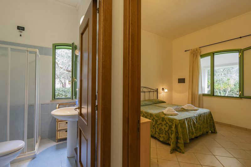 Borgo Primizia B2 Pool and Sea