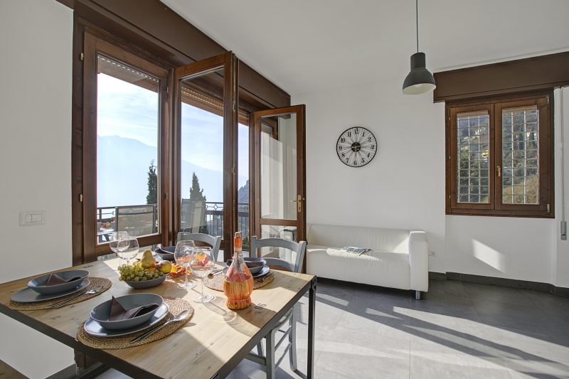 Casa dei Nonni Tremosine 1 with Lake View Terrace