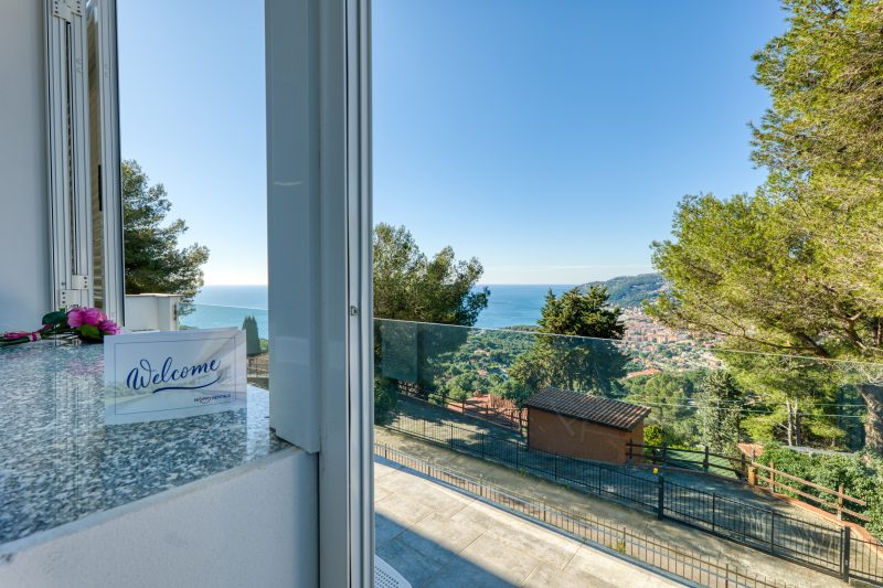 Miramare 1 LUX - Total Sea View