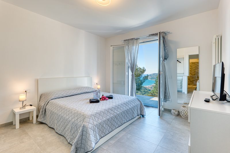 Miramare 1 LUX - Total Sea View