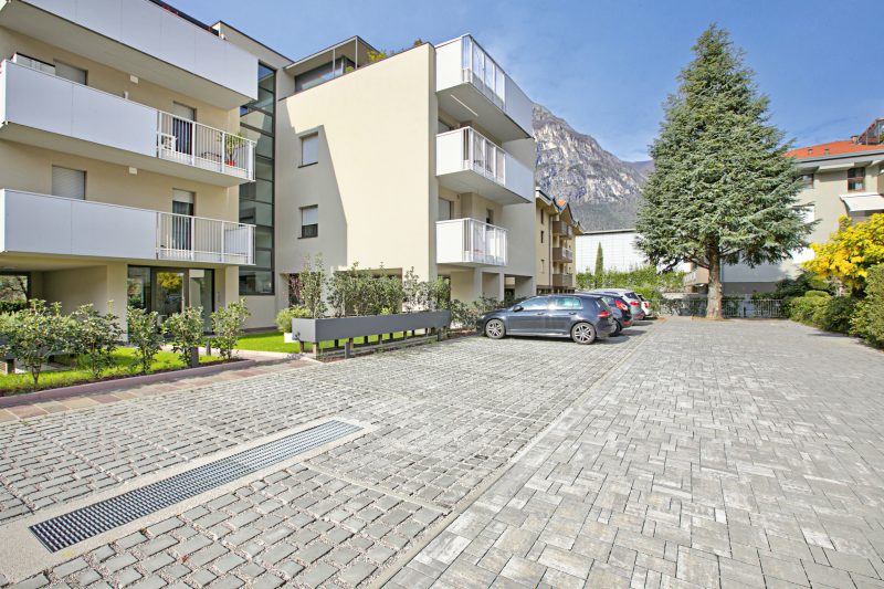 Claz Hous 2 - Balcony and Mountain View