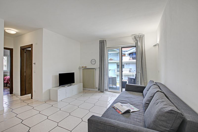 Claz Hous 2 - Balcony and Mountain View