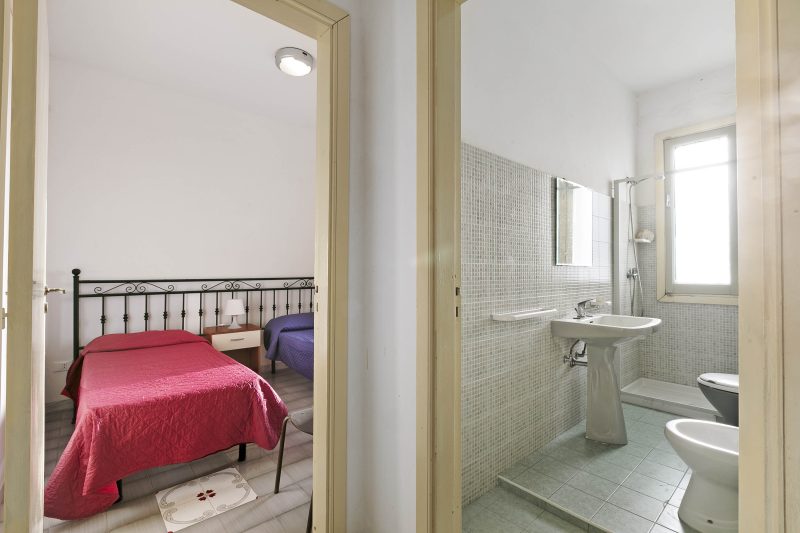 Waves Apartment 2 100m From Sea and Parking