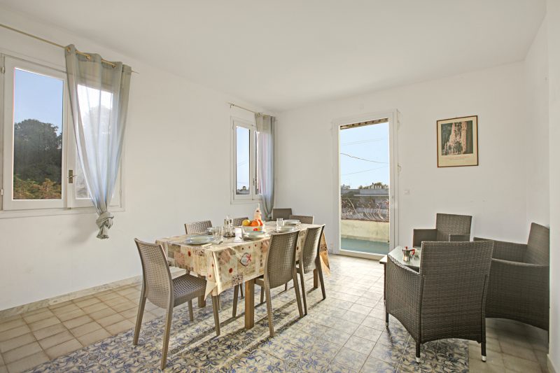 Waves Apartment 3 Sea View 100 M from sea