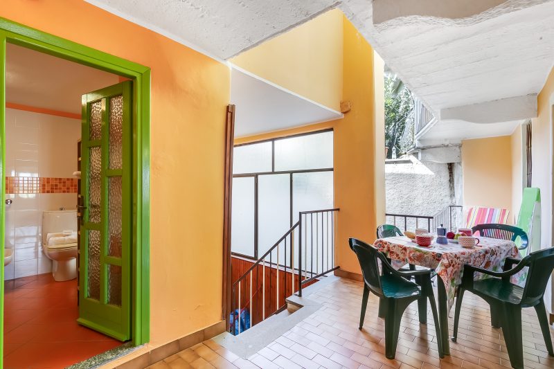 Old Pella: 100m to Lake Orta, Terrace and Views