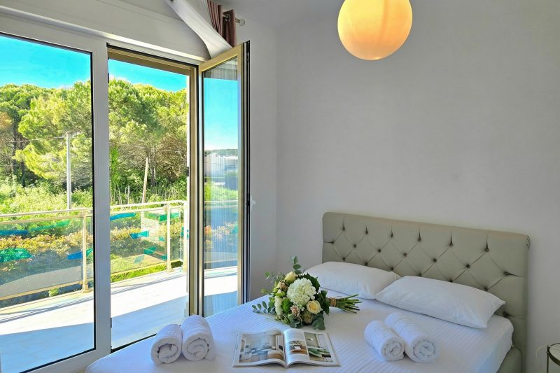 Perla Holiday Homes 276