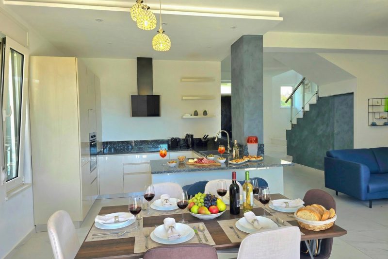 Perla Holiday Homes 276