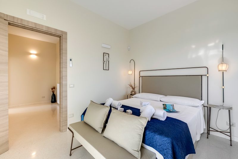 Villa Elysium for 10 with Pool near Gallipoli