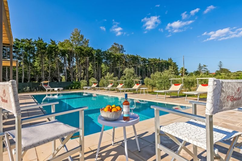 Villa Elysium for 10 with Pool near Gallipoli
