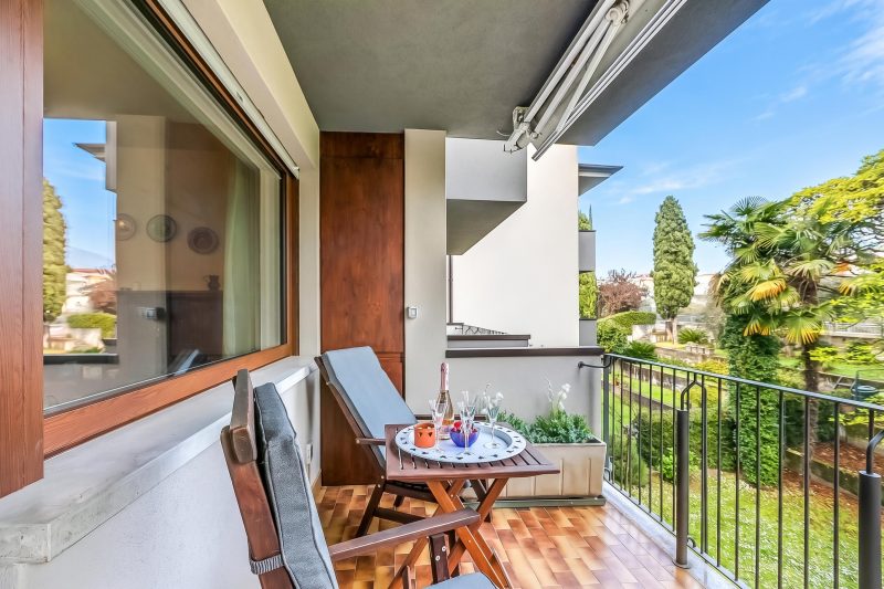 Dora - Riva del Garda Apartment with Terrace