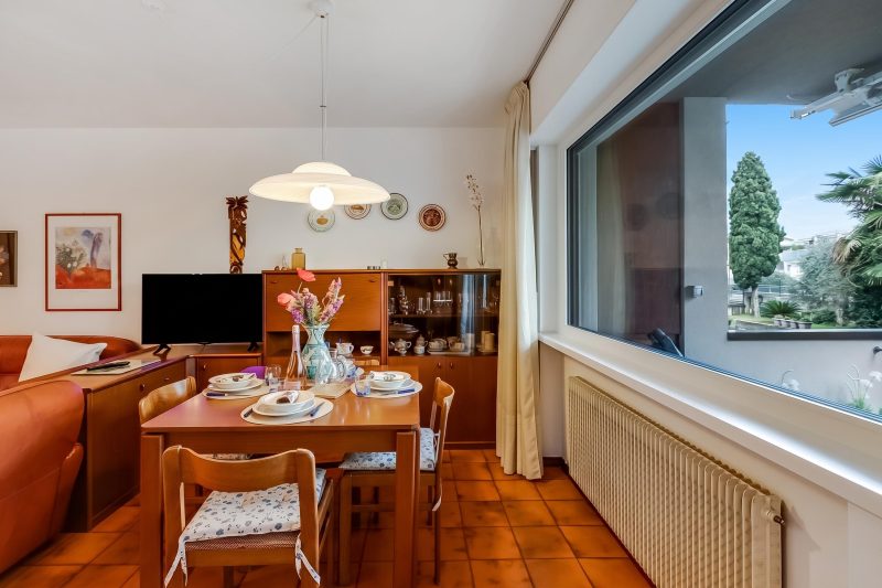 Dora - Riva del Garda Apartment with Terrace