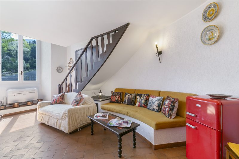 Albert's Castle Apt by Lake Maggiore