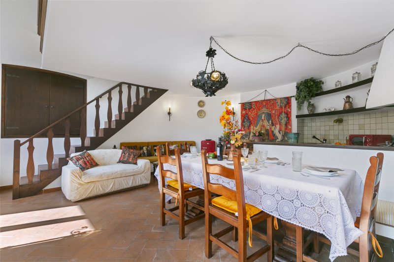 Albert's Castle Apt by Lake Maggiore