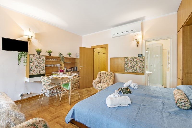 Sonia Studio-Pool&Balcony near Vittoriale