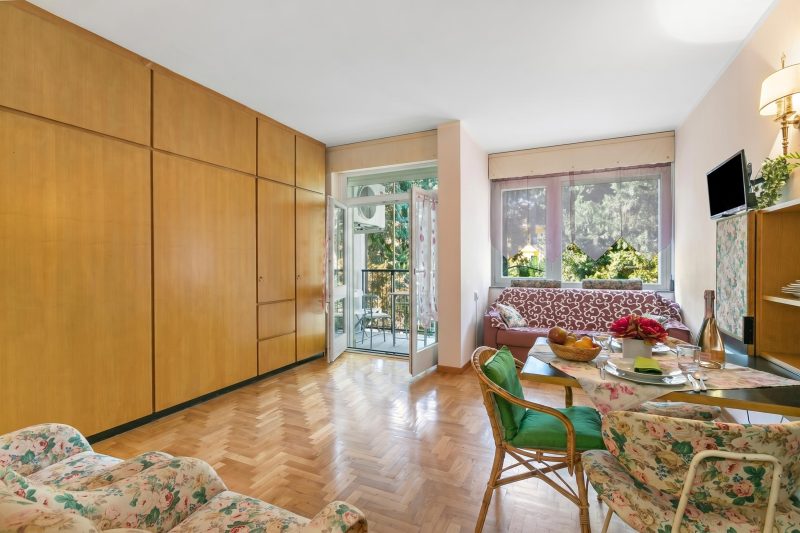 Sonia Studio-Pool&Balcony near Vittoriale