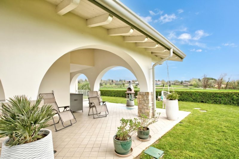 Il Silenzio House- Manerba del Garda Villa with Garden