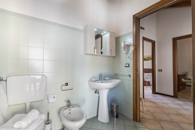Nel Cuore Di Baveno Apartment, 50m from Lake
