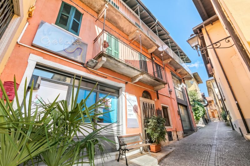 Nel Cuore Di Baveno Apartment, 50m from Lake