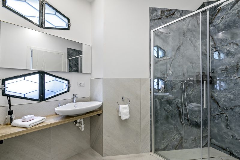 Boutique apartment Nettuno with Pool