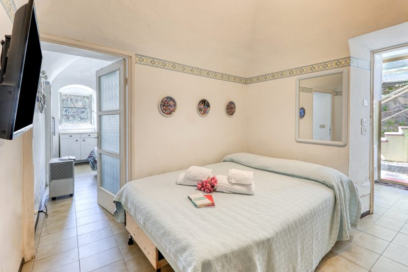Best House near Porto Vecchio with Private Courtyard and Bike