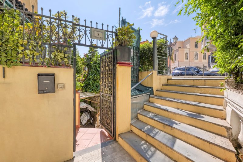 Best House near Porto Vecchio with Private Courtyard and Bike